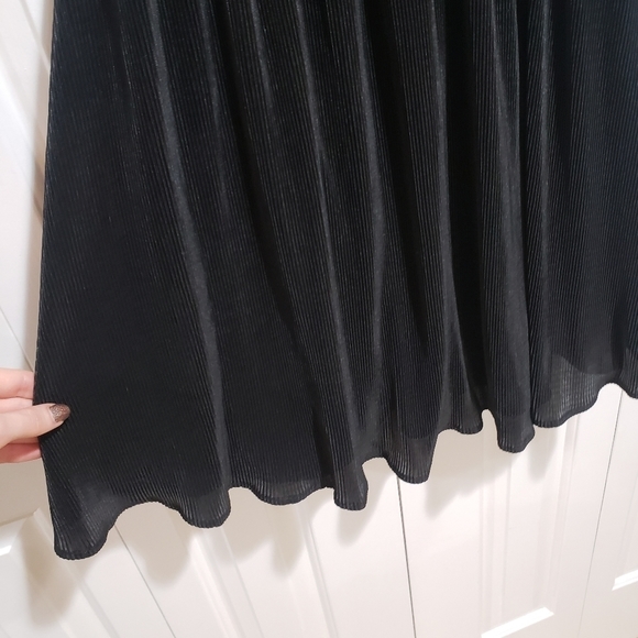 SHOW Me Your Mumu Pleated Eva Dress in Black Size Large - Picture 5 of 10